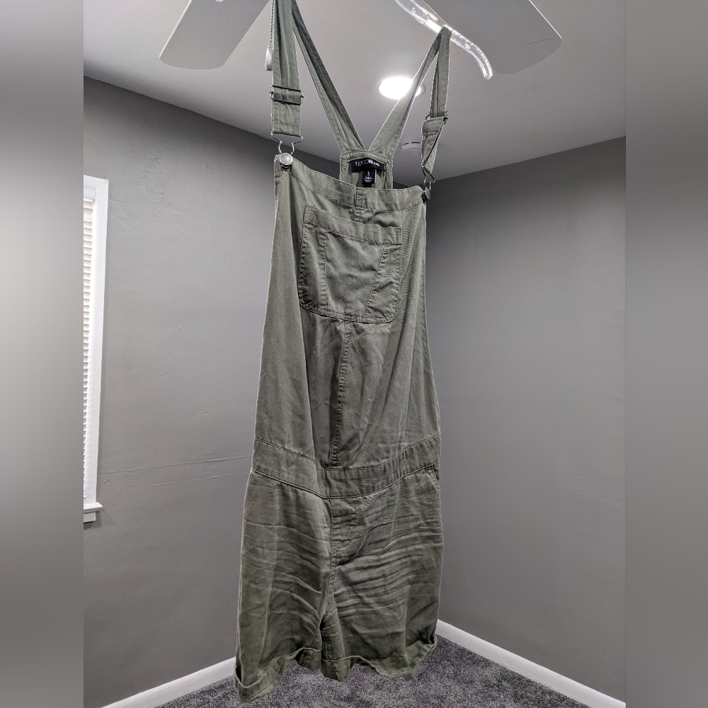 Maternity overalls